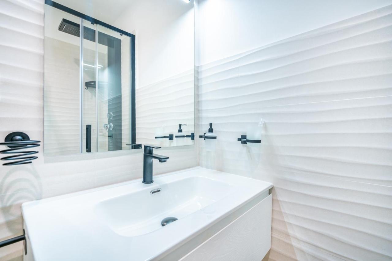 Sunscape Rooms Cagliari City Center エクステリア 写真