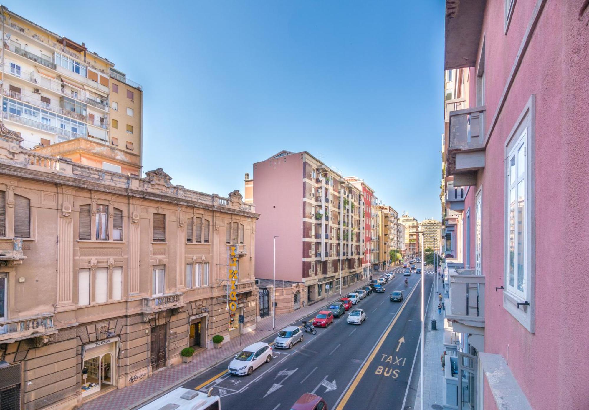 Sunscape Rooms Cagliari City Center エクステリア 写真