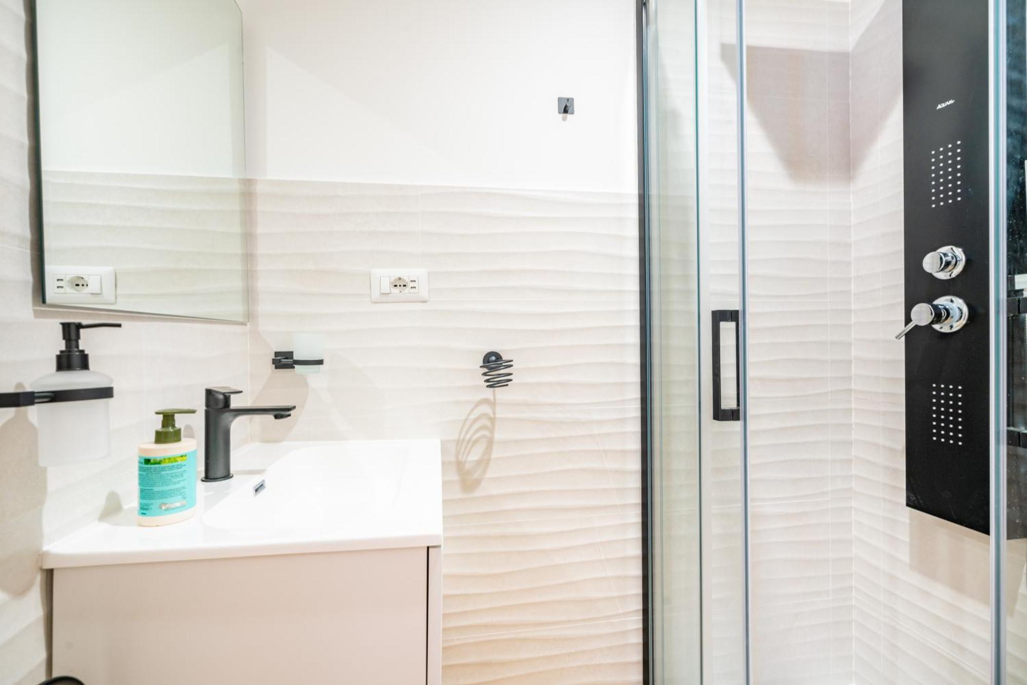 Sunscape Rooms Cagliari City Center エクステリア 写真
